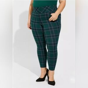 Torrid Plus Sz 6T Green Plaid Ponte Skinny Pants High Rise Pixie Pocket